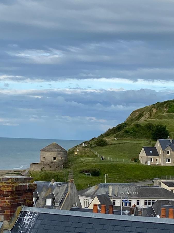 La Maison Bleue Port-en-Bessin-Huppain Bagian luar foto