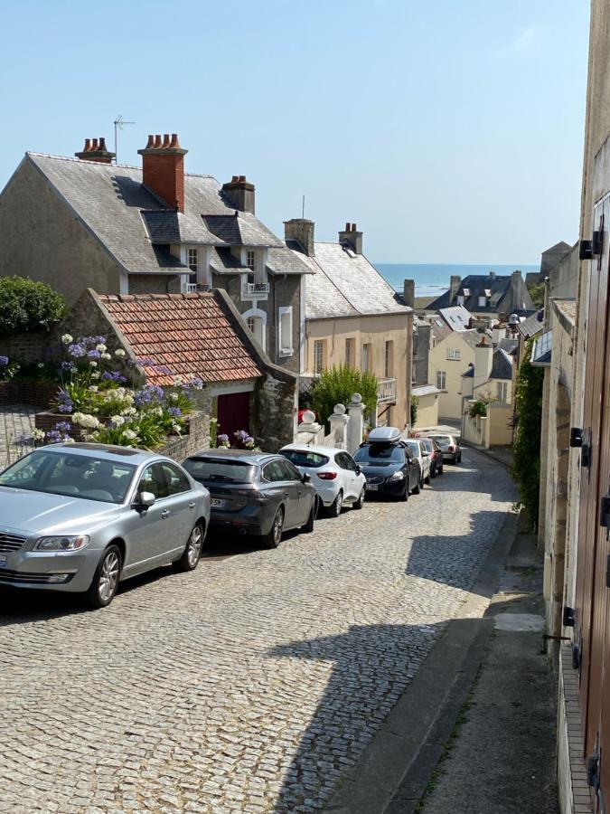 La Maison Bleue Villa Port-en-Bessin-Huppain Bagian luar foto