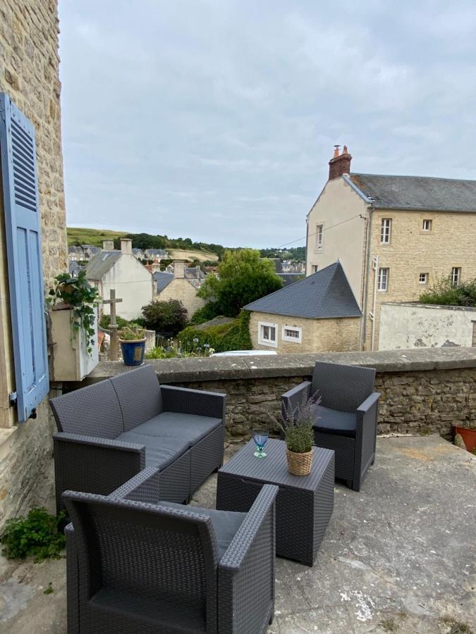 La Maison Bleue Port-en-Bessin-Huppain Bagian luar foto